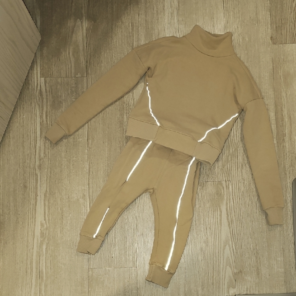 Zaybacks Designer Kids Tan Sweatsuit Set
